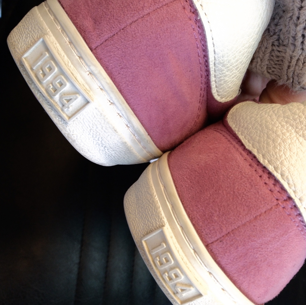 Pink Suede Shoes - Picture 2 of 8